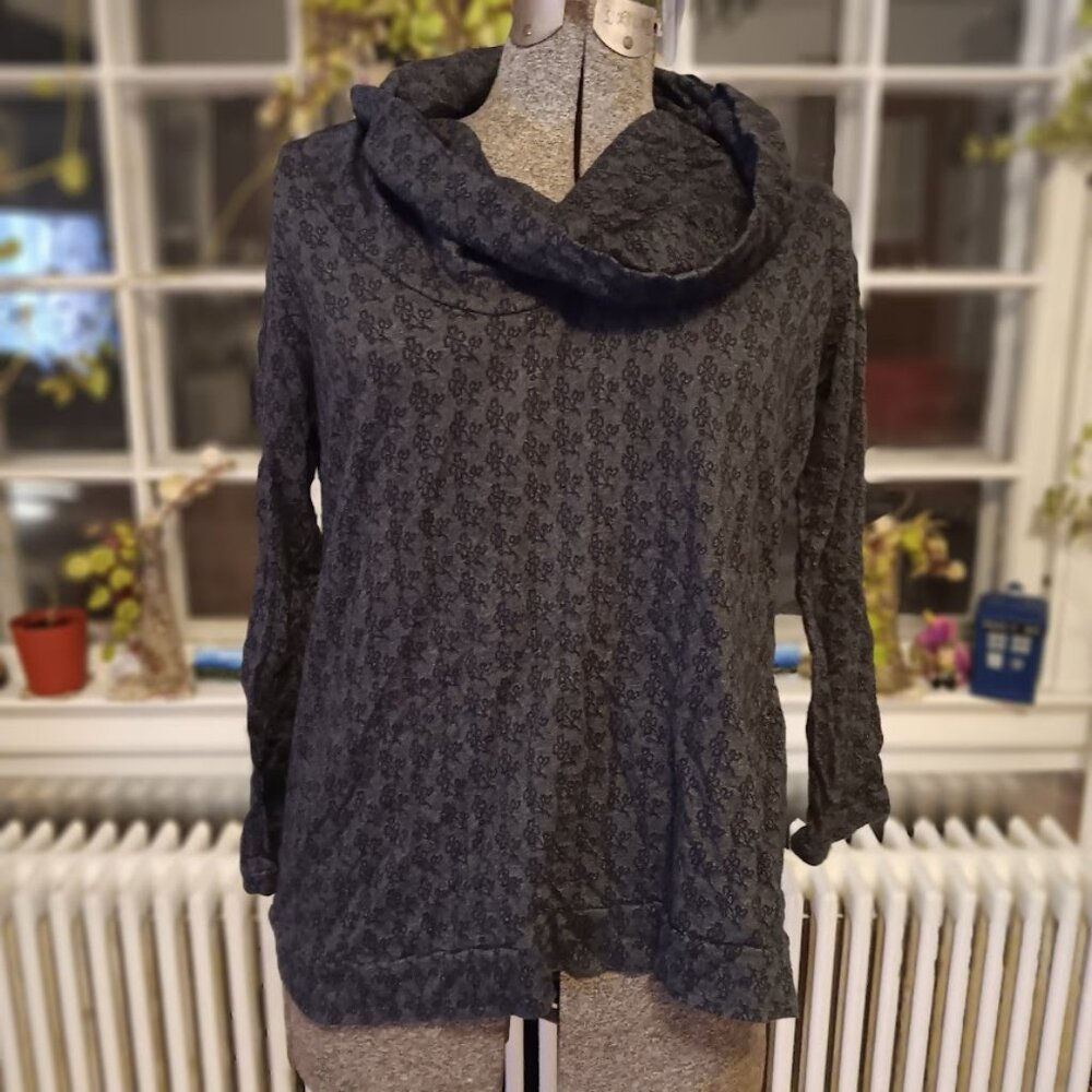 April Cornell Light Cowl neck Sweater